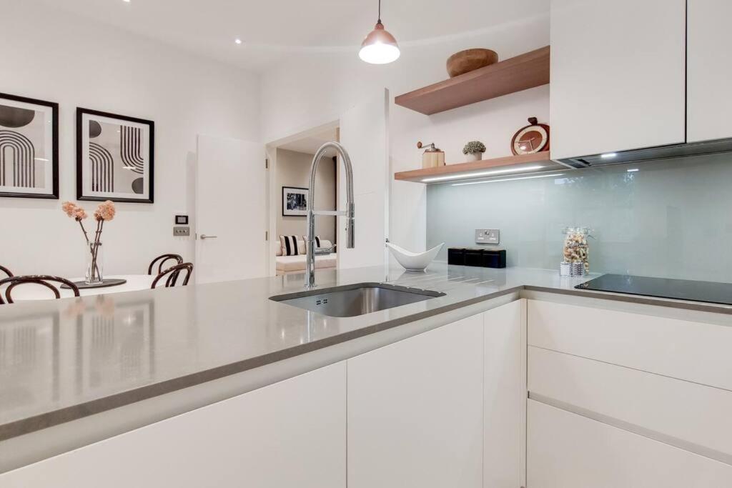11 Borough Apartments - Bright & Spacious 2-Bed Near London Bridge Exterior photo